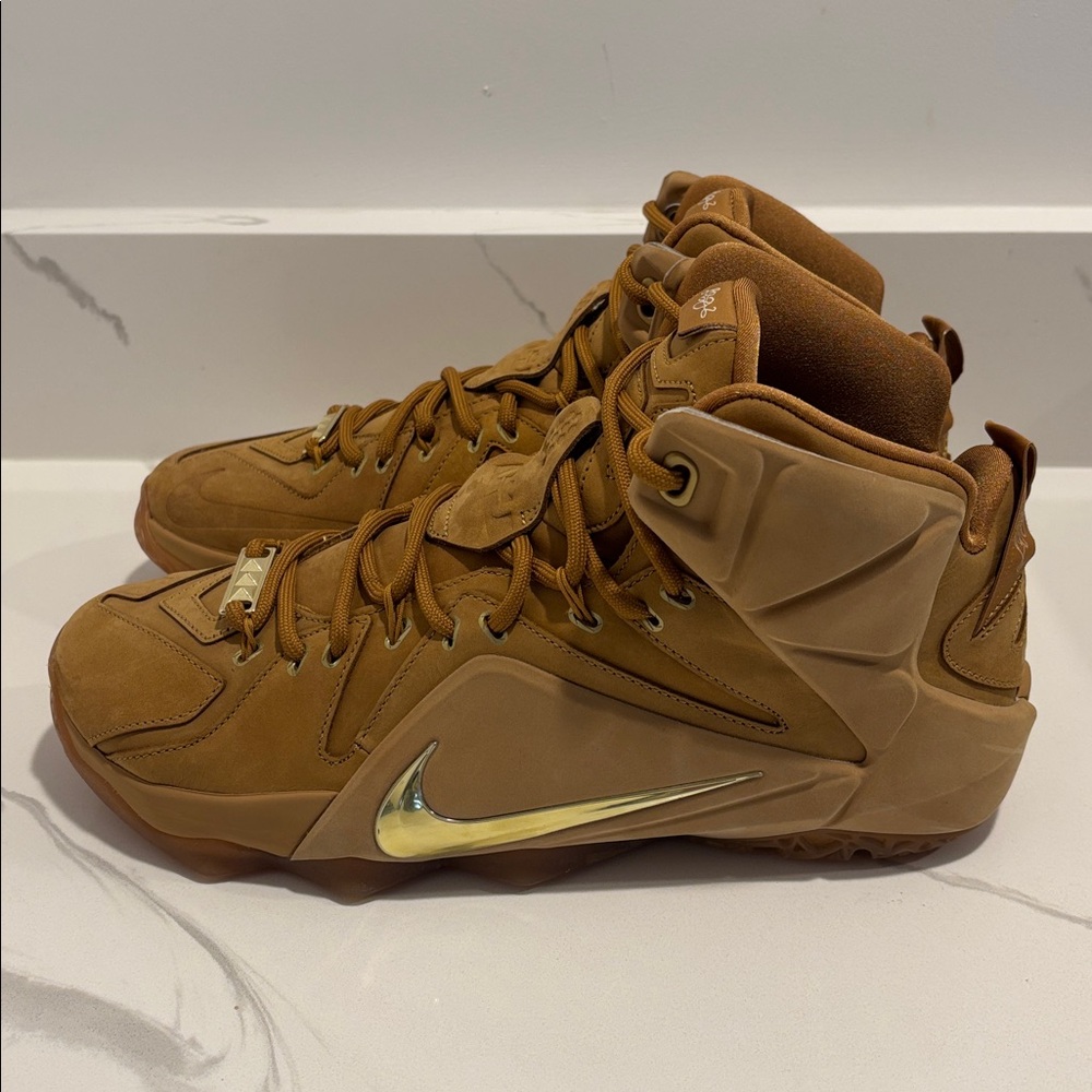 NWT NIKE LEBRON 12 EXT - Picture 5 of 13